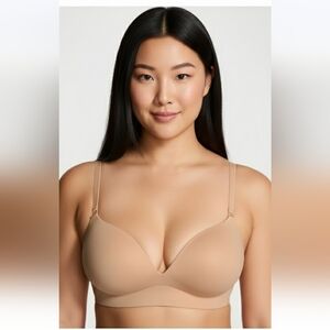 Victoria’s Secret Love Cloud Smooth Wireless Push-Up Plunge Bra Beige 38C